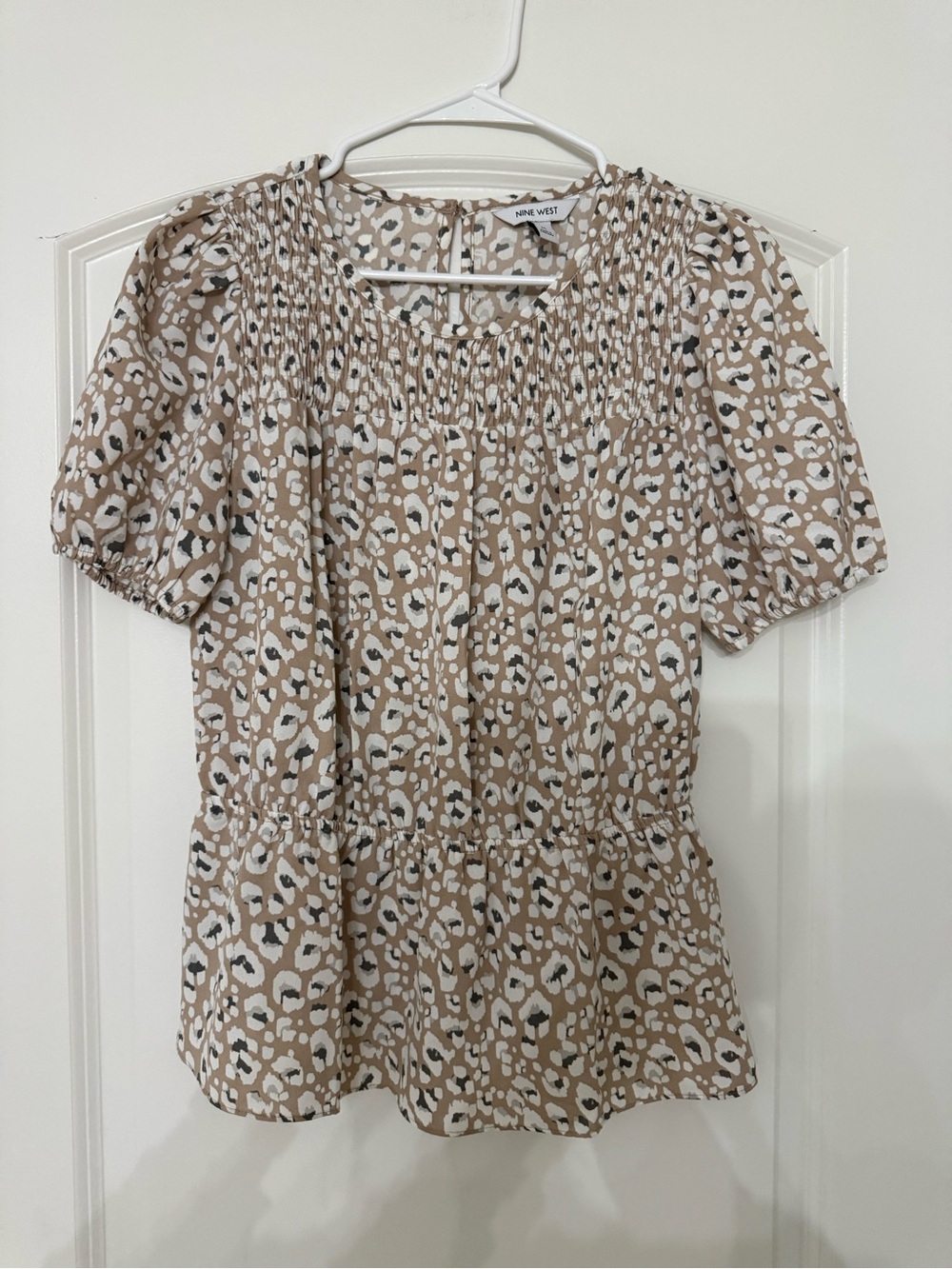 Nine West Beige and White Animal Print Short Sleeve Peplum Top